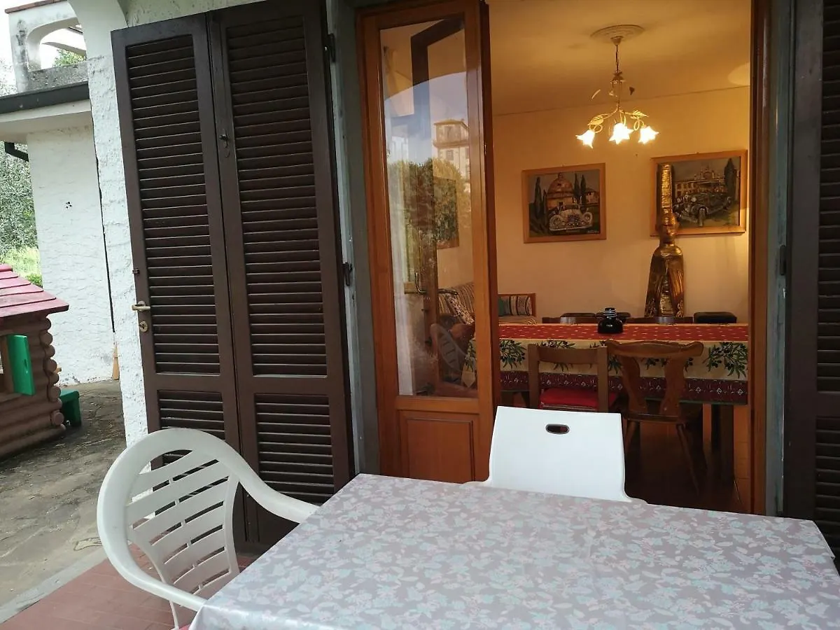 Villa Artemisia Borgo a Buggiano 0*,